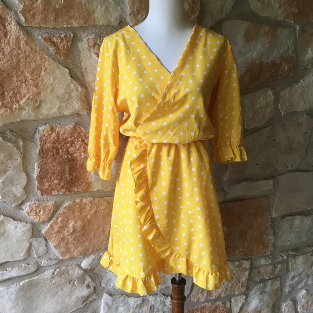 5βοΈFave!! π Sunny Days Yellow Polka Dot Dress π - Picture 2 of 4